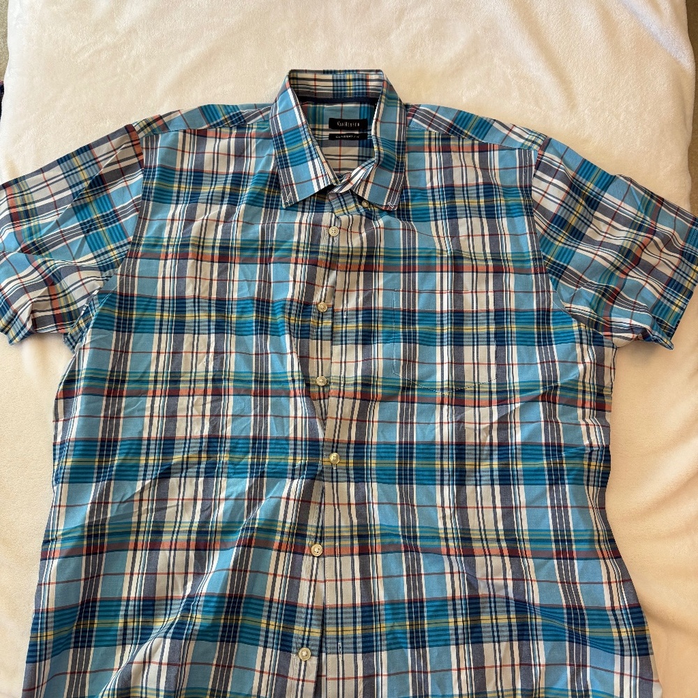 New Van Heusen Short Sleeve Button down